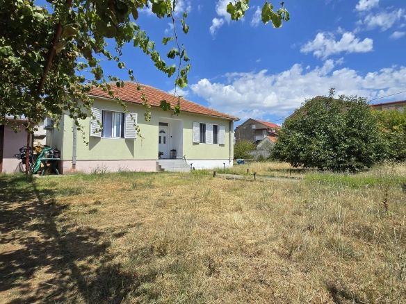 Plac 738 m² – Tološi, Podgorica — fotografija 3
