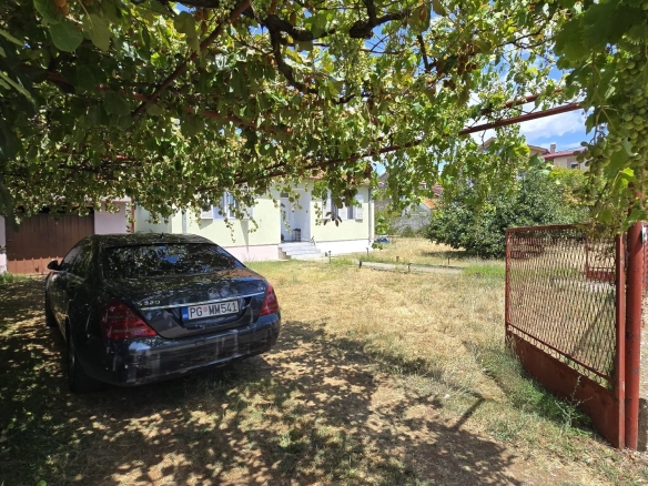 Plac 738 m² – Tološi, Podgorica — fotografija 4