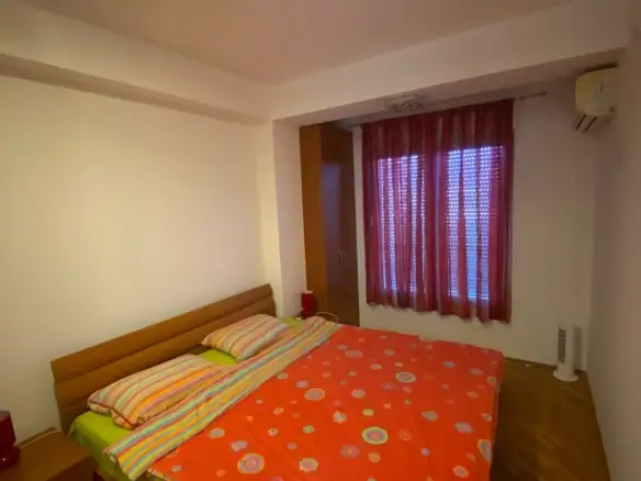 Izdavanje: Jednosoban stan 50 m² – Preko Morače, Podgorica — fotografija 2