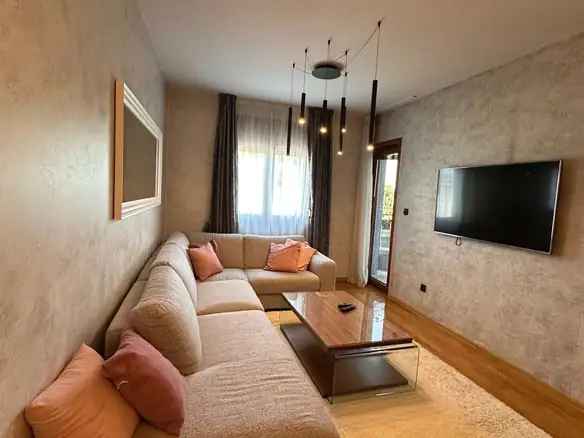 Izdavanje: Dvosoban stan 60 m² – Pobrežje, Podgorica — fotografija 4