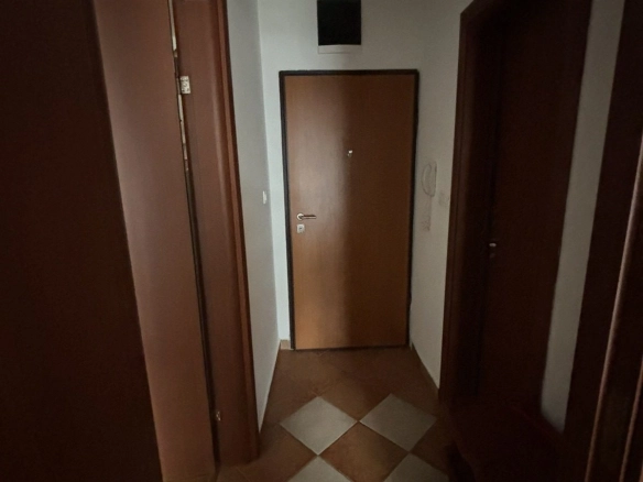 Izdavanje: Jednosoban stan 42 m² – Krivi most, Podgorica — fotografija 3
