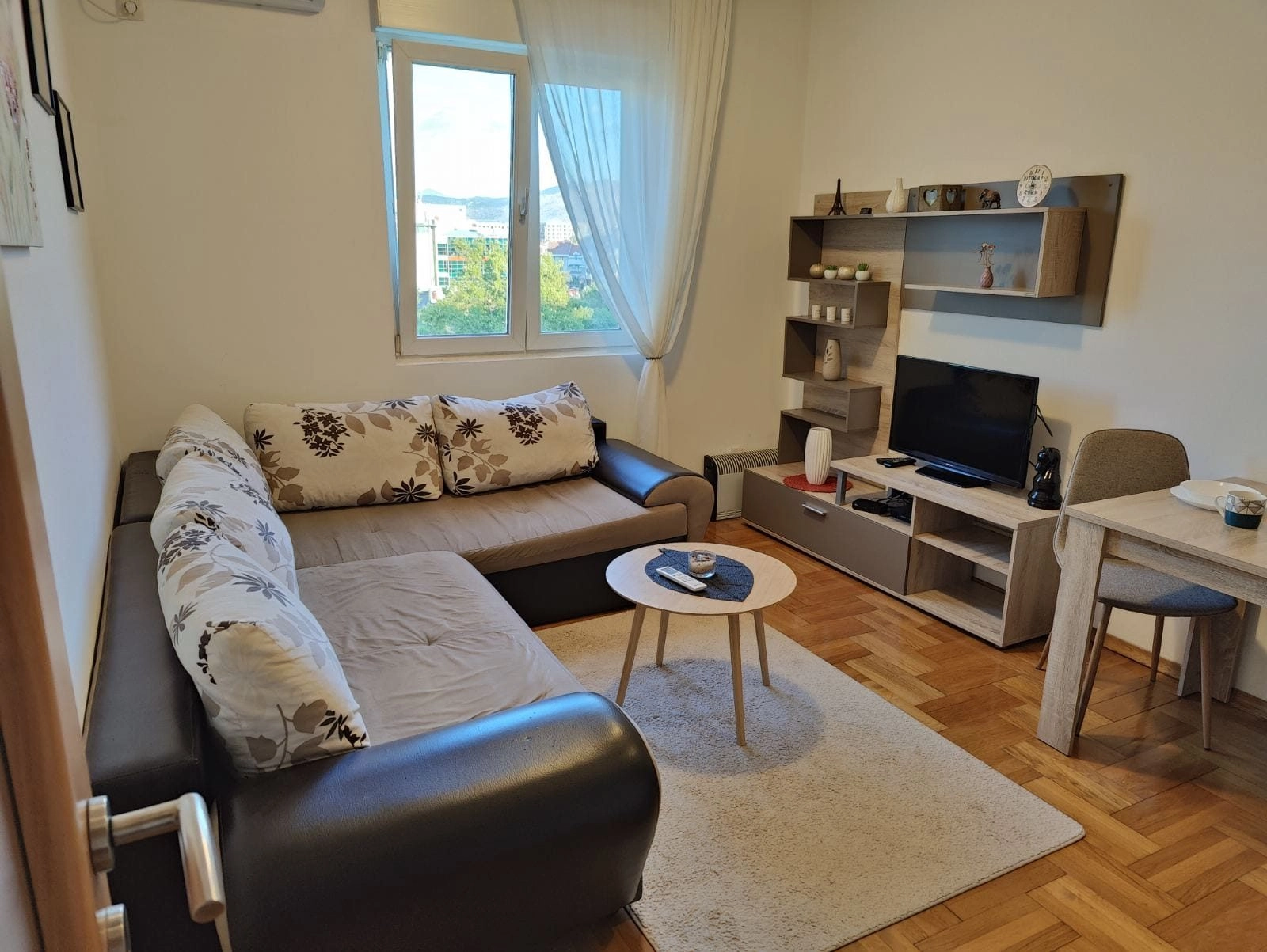 Jednosoban-stan-na-Starom-aerodromu-Podgorica-8 Jednosoban stan 34 m² – Stari aerodrom, Podgorica — fotografija 9