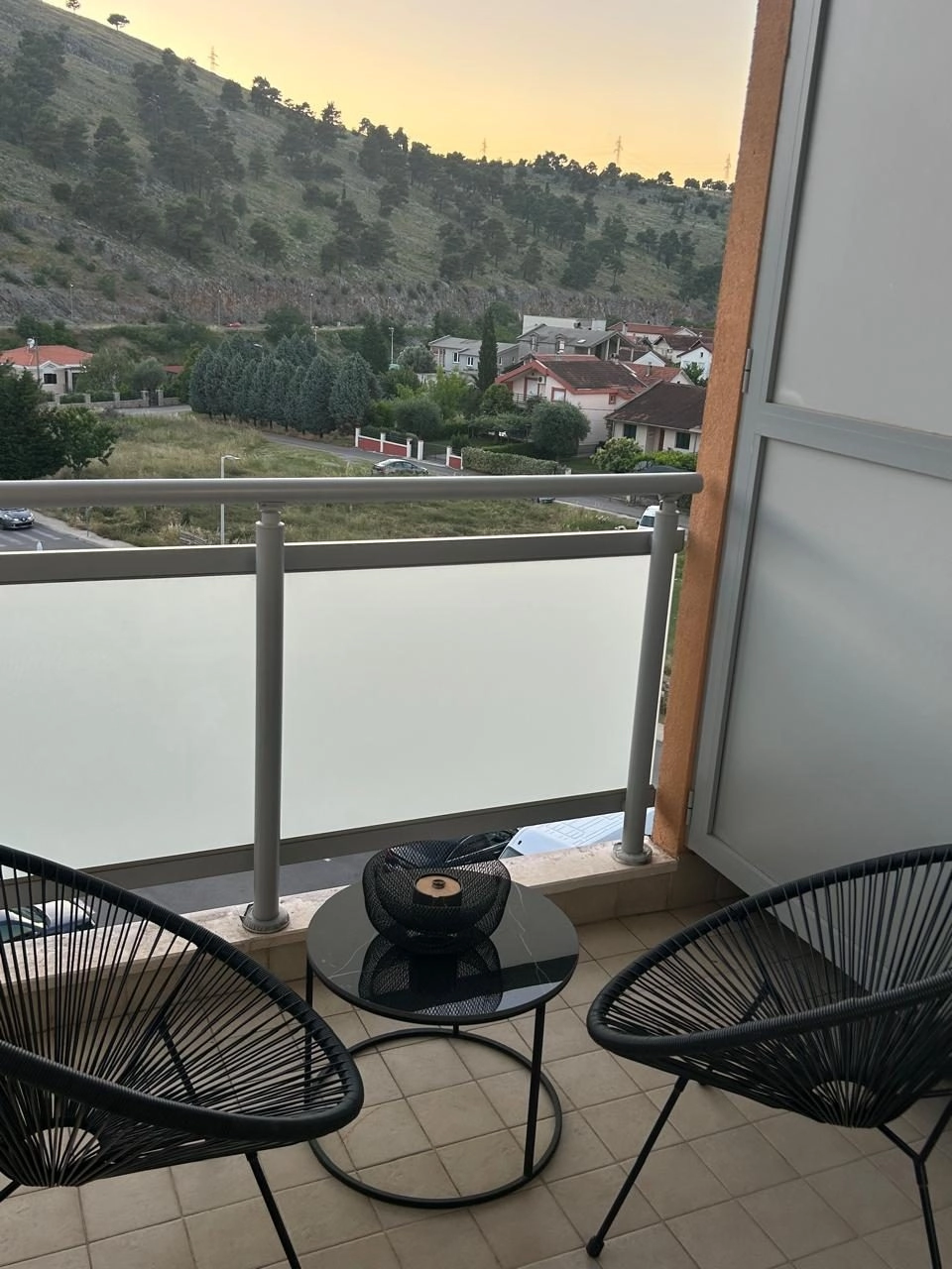Namjestena-garsonjera-30-m²-u-Zagoricu-Podgorica-8 Garsonjera 30 m² – Zagorič, Podgorica — fotografija 9