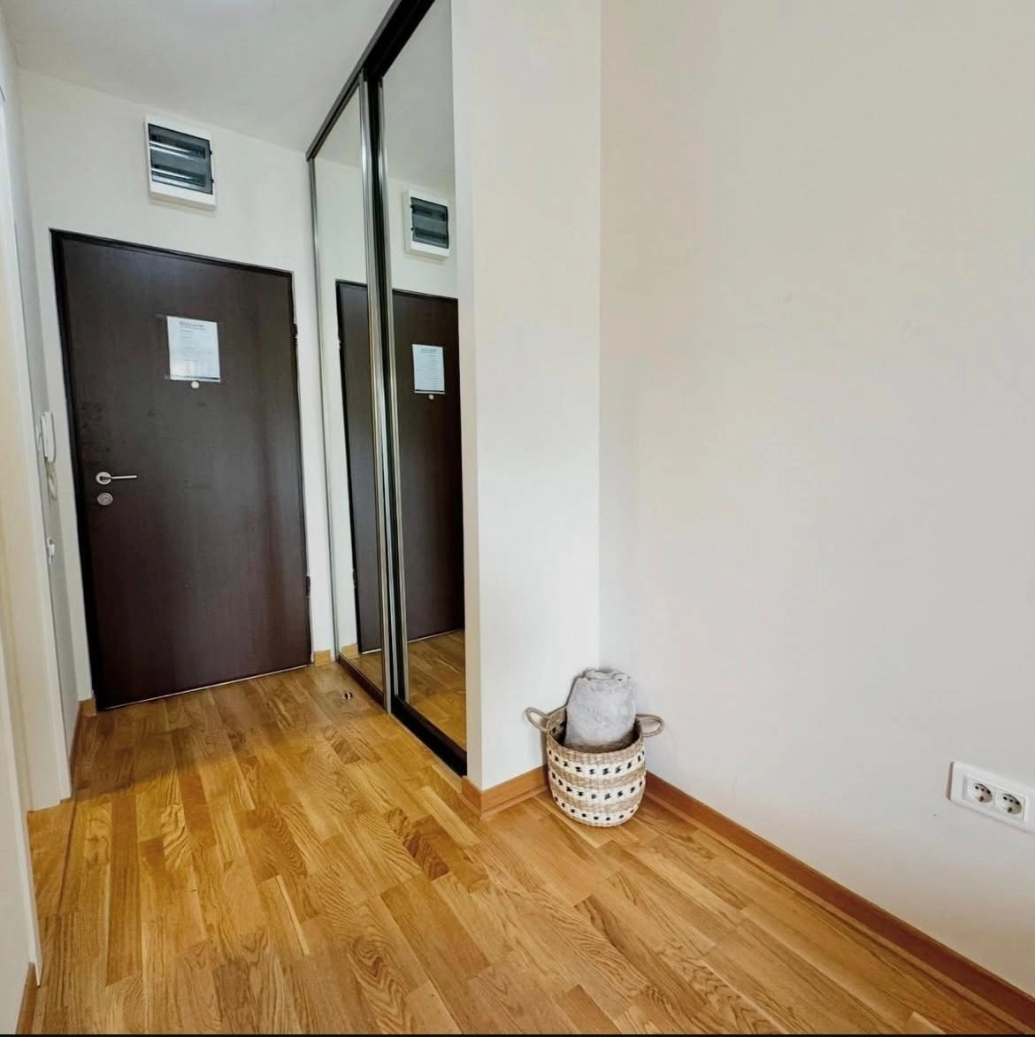 Namjestena-garsonjera-30-m²-u-Zagoricu-Podgorica-14 Garsonjera 30 m² – Zagorič, Podgorica — fotografija 15