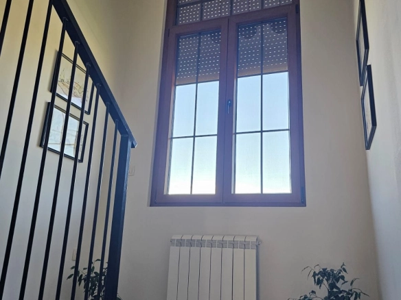 Kuća 2.122 m² – Tološi, Podgorica — fotografija 11
