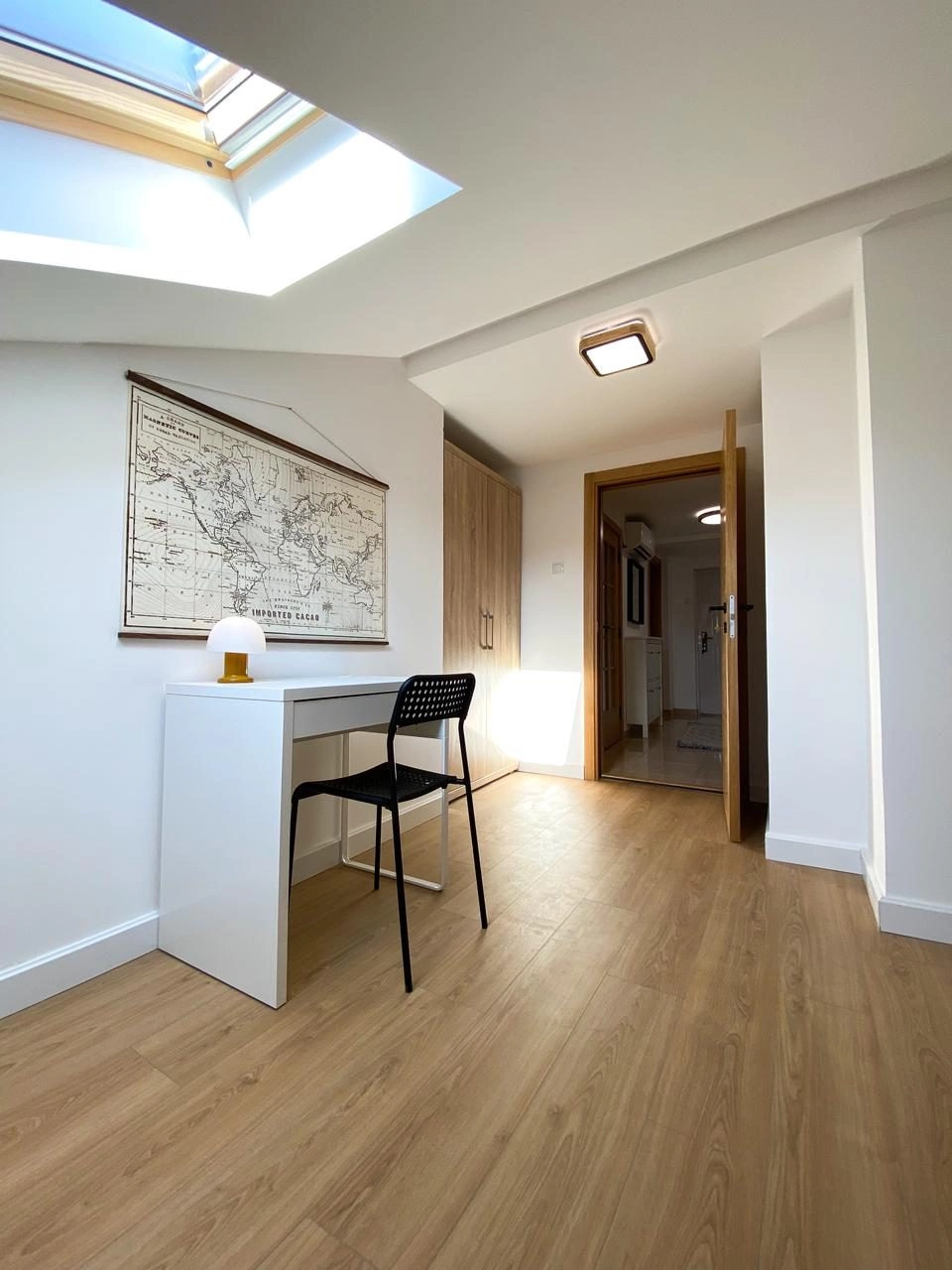 Namjesten-dvosoban-stan-u-Centru-Podgorica-5 Izdavanje: Dvosoban stan 80 m² – Centar, Podgorica — fotografija 6