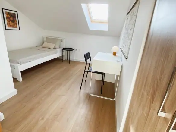 Izdavanje: Dvosoban stan 80 m² – Centar, Podgorica — fotografija 7