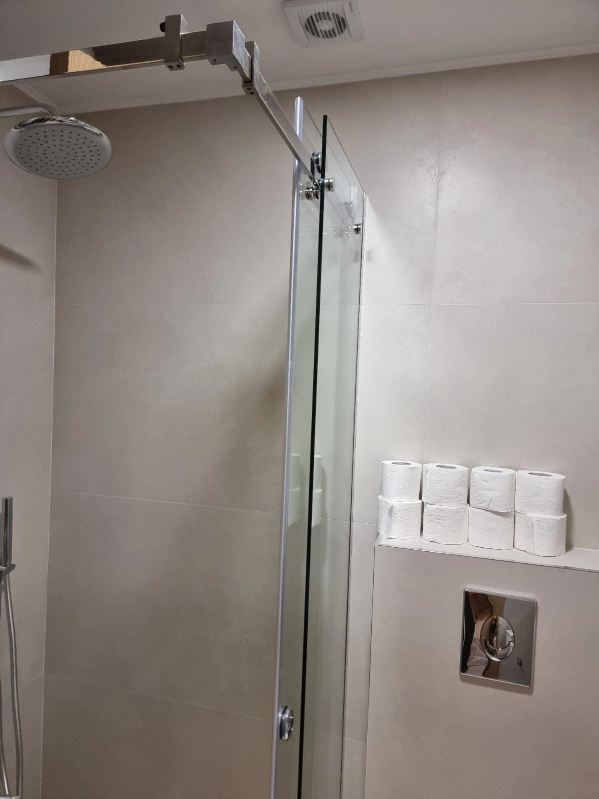 Jednosoban-stan-u-City-kvartu-Podgorica-11 Jednosoban stan 47 m² – City kvart, Podgorica — fotografija 12