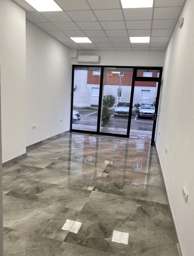 Poslovni-prostor-28-m²-na-Tuskom-putu-Podgorica-3 Poslovni prostor na Tuškom putu, Podgorica — fotografija 4