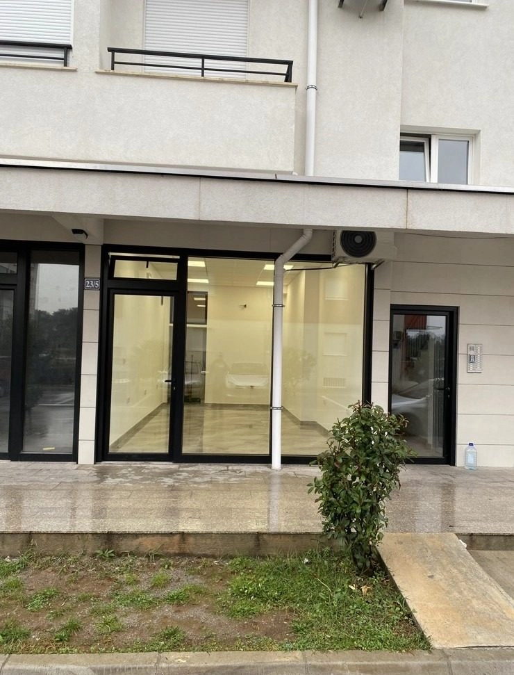Poslovni-prostor-28-m²-na-Tuskom-putu-Podgorica-4 Poslovni prostor na Tuškom putu, Podgorica — fotografija 5
