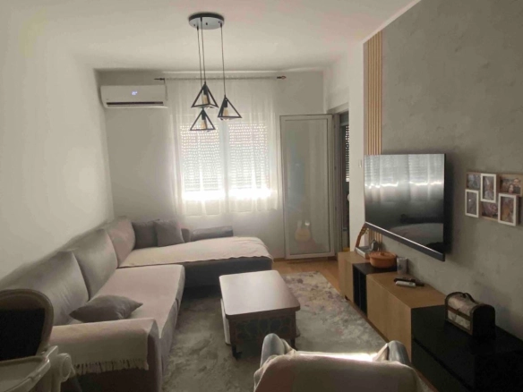 Namješten jednosoban stan u Pobrežju, Podgorica — fotografija 13