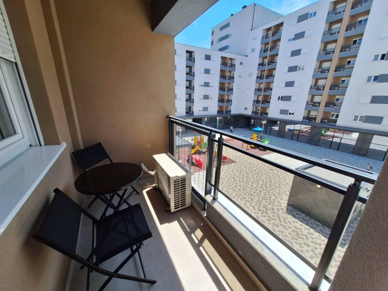 Jednosoban-stan-Stari-aerodrom-Podgorica-12 Izdavanje: Jednosoban stan 50 m² – Stari aerodrom, Podgorica — fotografija 13
