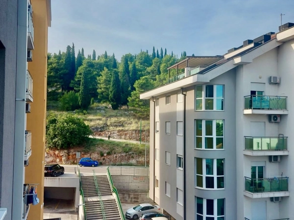 Izdavanje: Dvosoban stan 65 m² – Ljubović, Podgorica — fotografija 7