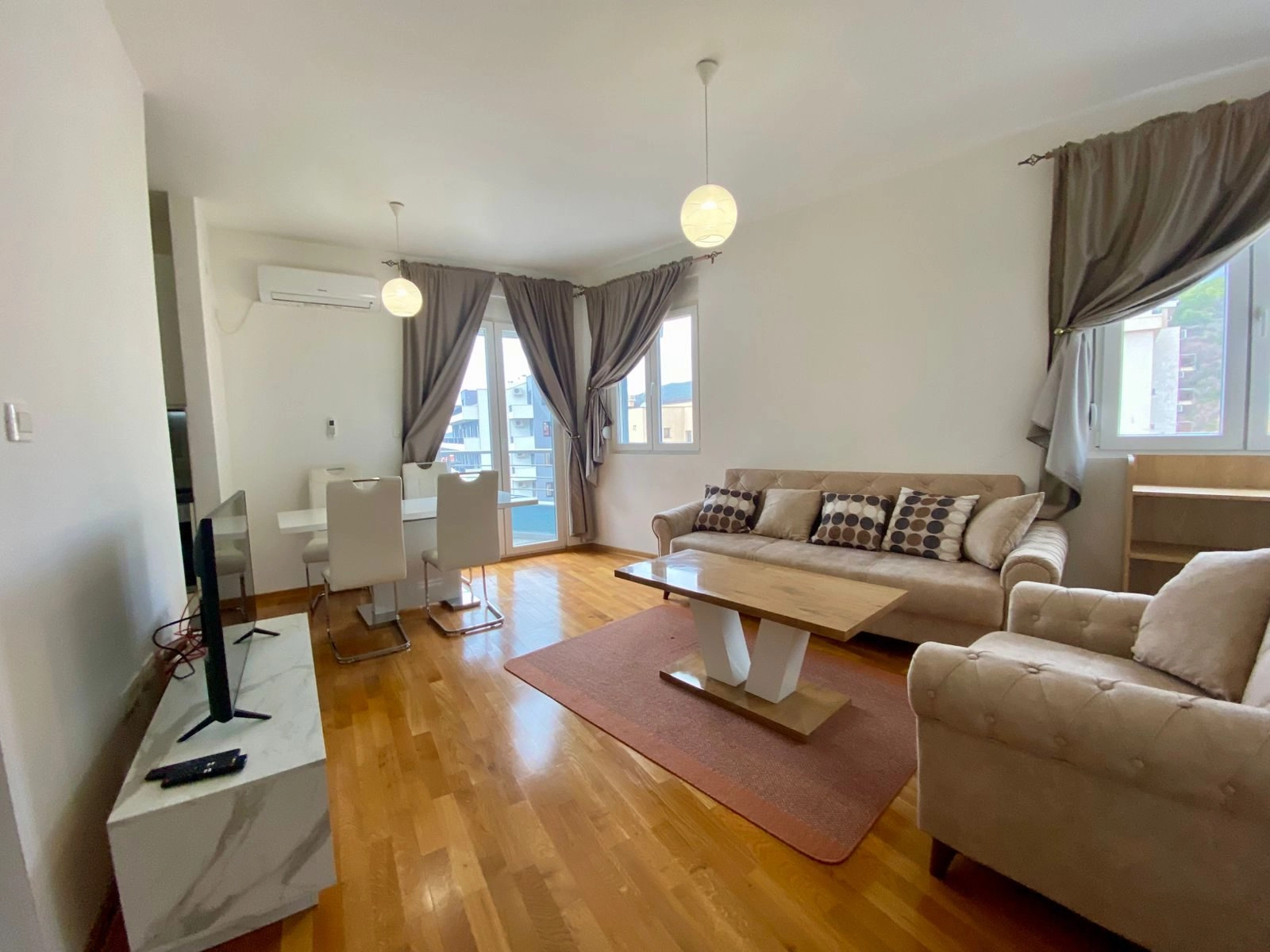 Dvosoban-stan-58-m²-u-Becicima-Budva-2 Dvosoban stan 58 m² u Bečićima, Budva — fotografija 3
