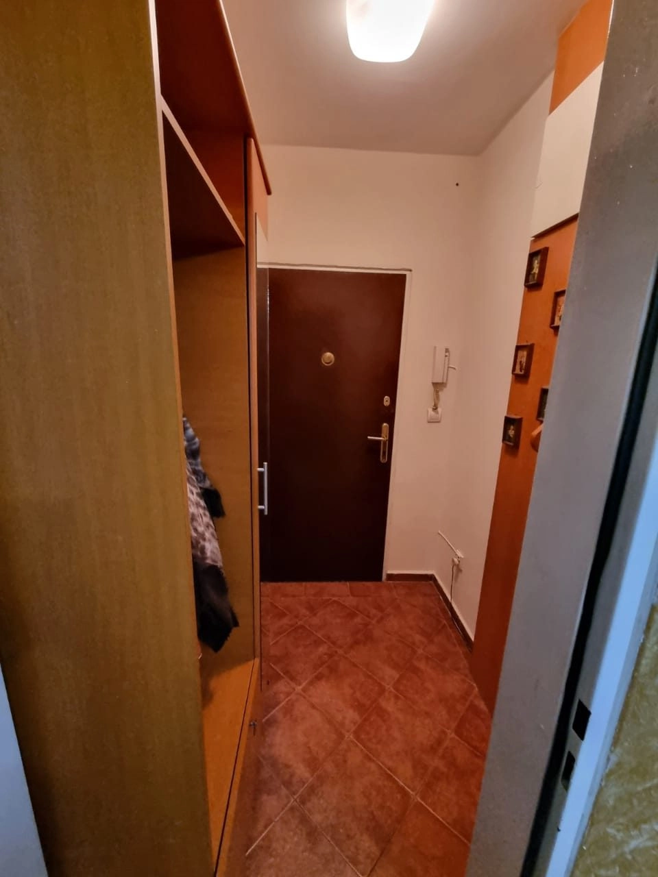 Dvosoban-stan-na-Zabjelu-Podgorica-1 Izdavanje: Dvosoban stan 68 m² – Zabjelo, Podgorica — fotografija 2