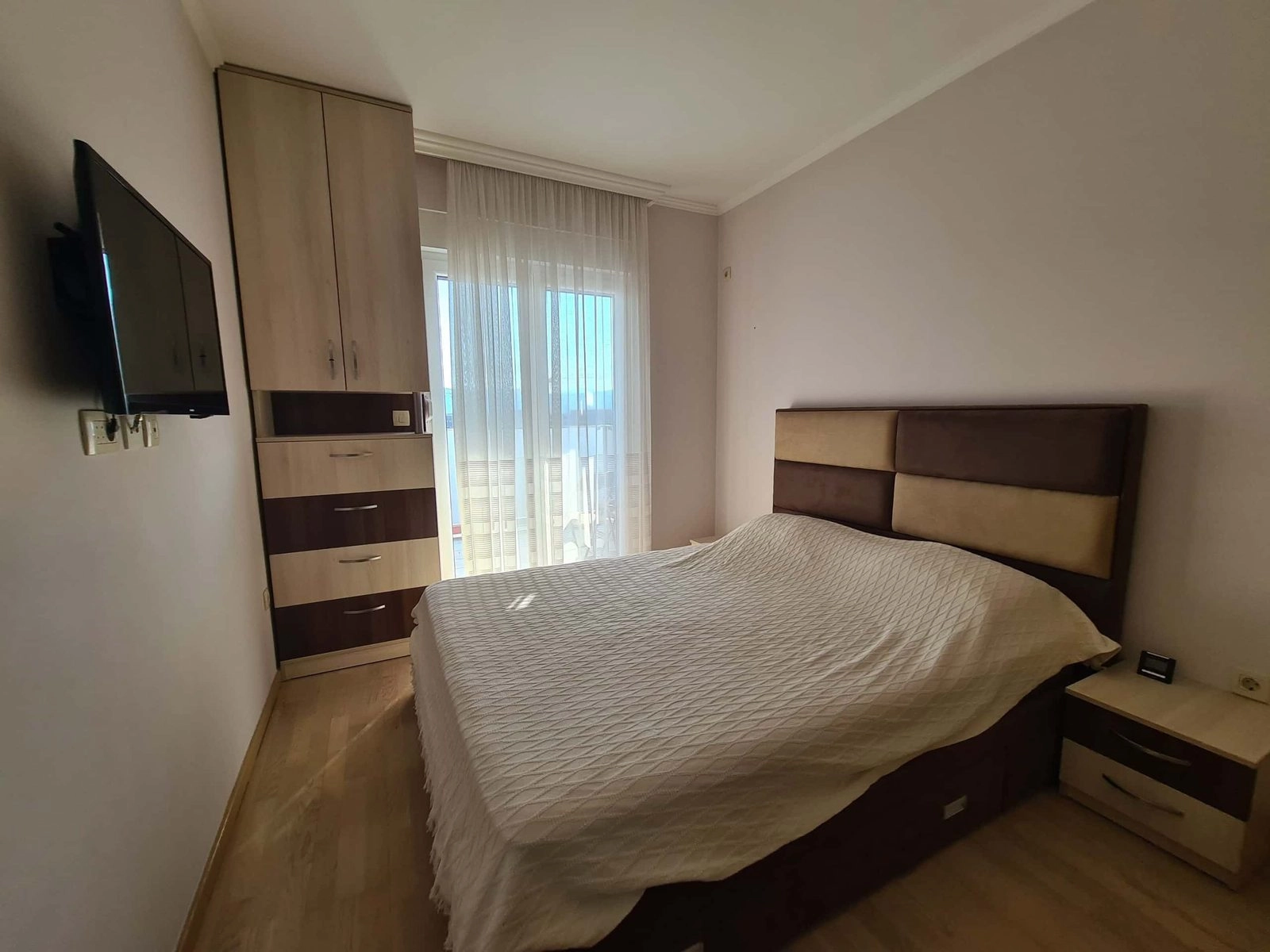 Jednosoban-stan-u-City-kvartu-Podgorica-2 Izdavanje: Jednosoban stan 46 m² – City kvart, Podgorica — fotografija 3
