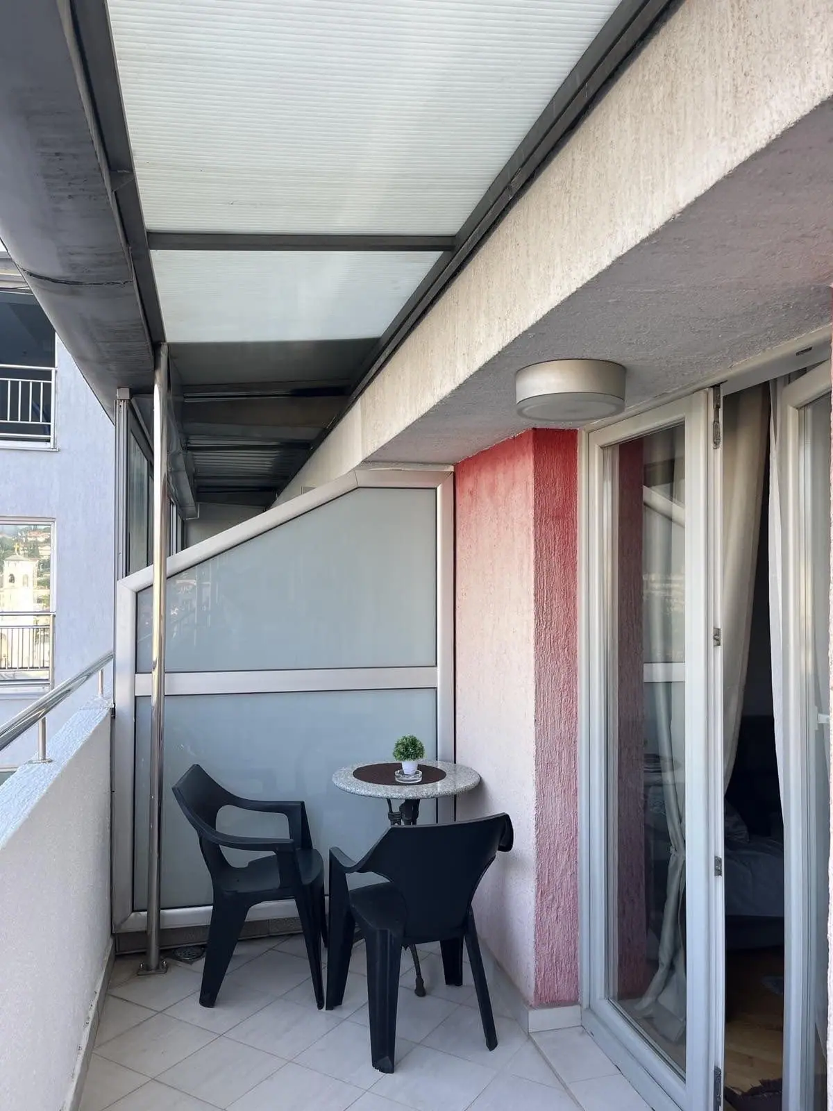 Jednosoban-stan-47-m²-u-naselju-Preko-Morace-Podgorica-8 Izdavanje: Jednosoban stan 47 m² – Preko Morače, Podgorica — fotografija 9