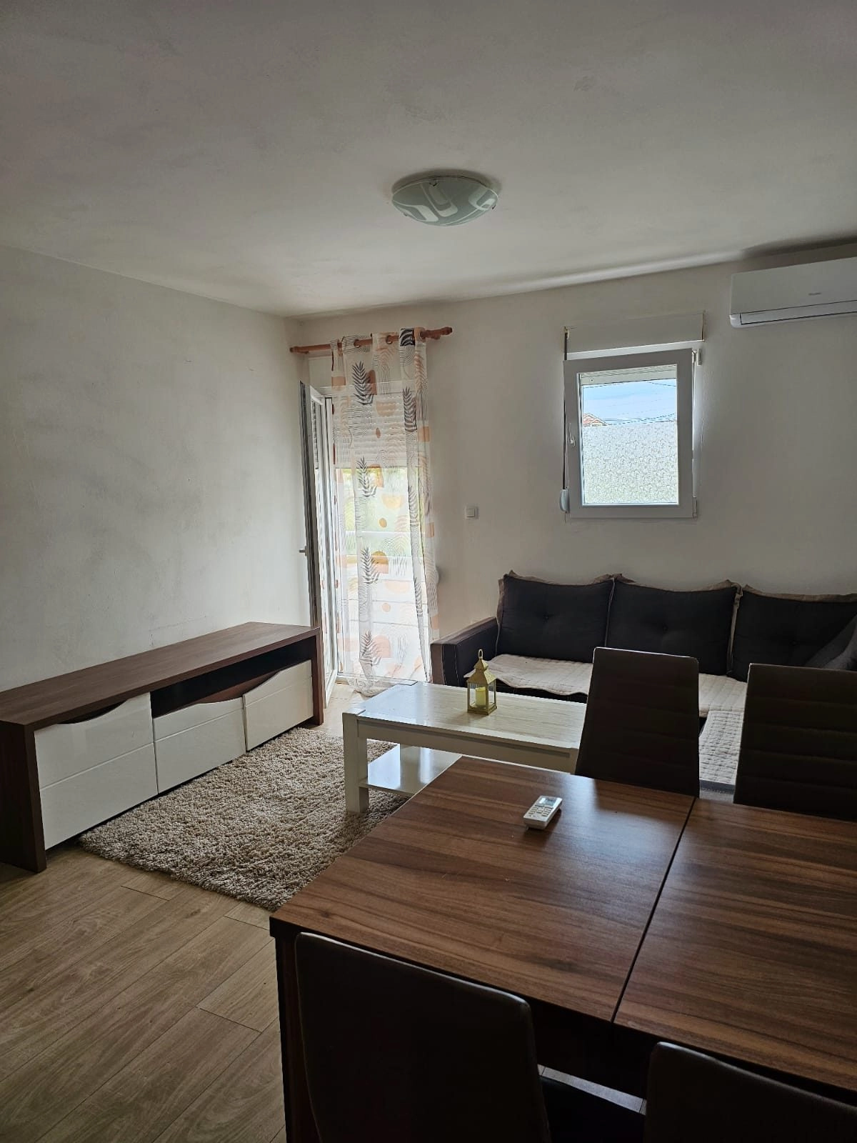 Dvosoban-stan-50-m²-Stari-aerodrom-Podgorica-10 Dvosoban stan na Starom aerodromu, Podgorica — fotografija 11