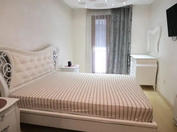 Izdavanje: Četvorosoban stan 178 m² – Kruševac, Podgorica — fotografija 8