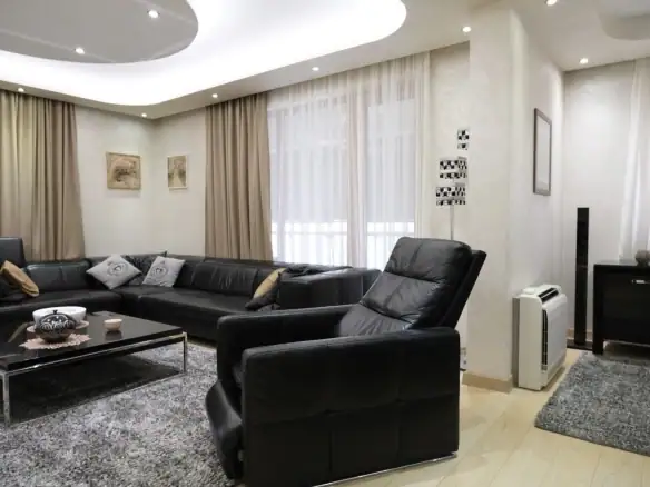 Izdavanje: Četvorosoban stan 178 m² – Kruševac, Podgorica — fotografija 10
