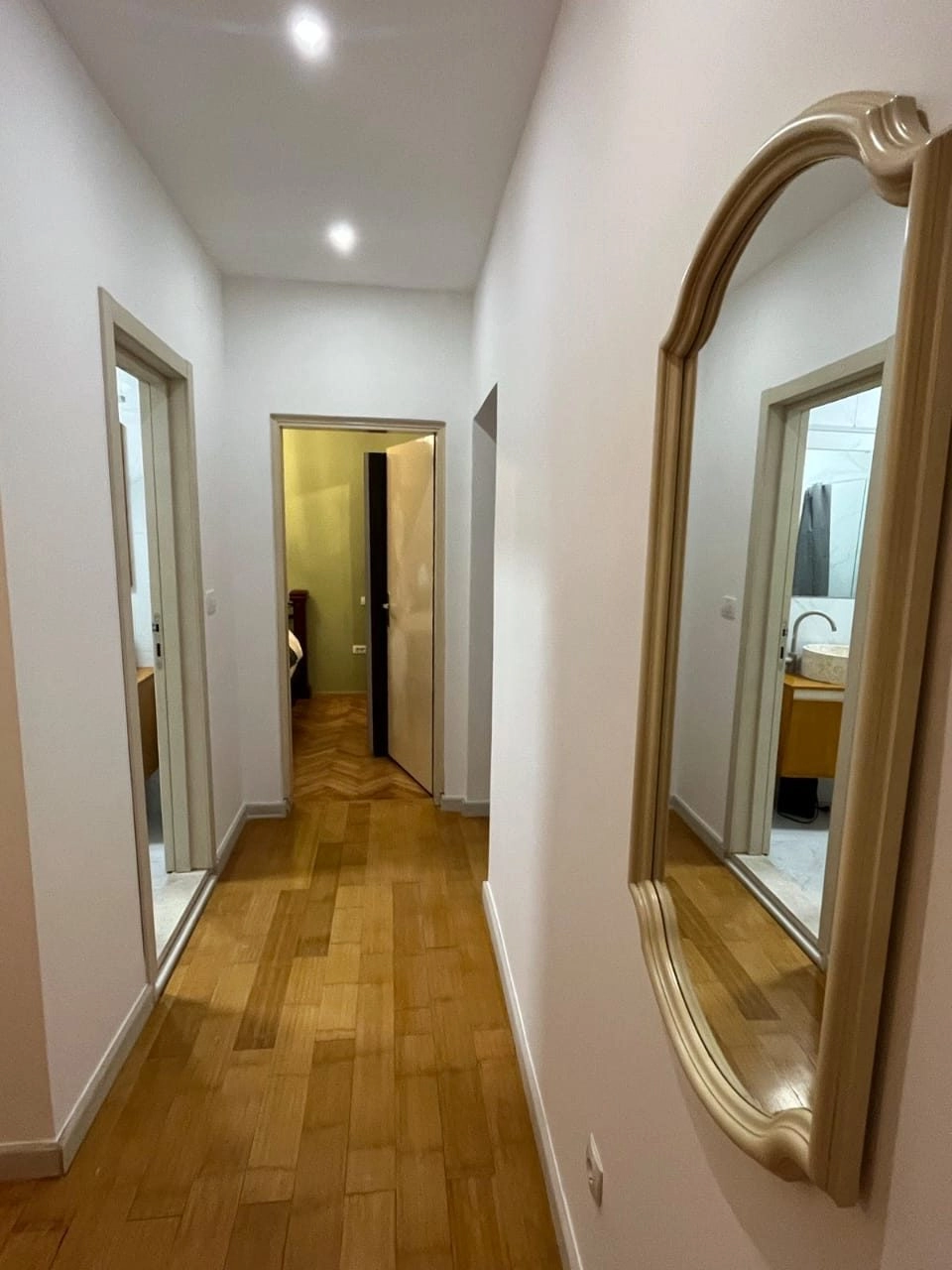 Jednosoban-stan-u-Centru-Podgorica-1 Izdavanje: Jednosoban stan 56 m² – Centar, Podgorica — fotografija 2