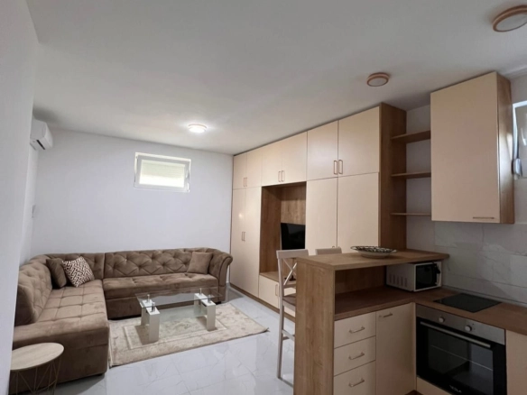 Garsonjera 30 m² na Zabjelu
