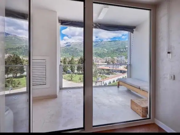 Jednosoban stan 63 m² – Centar, Budva — fotografija 9