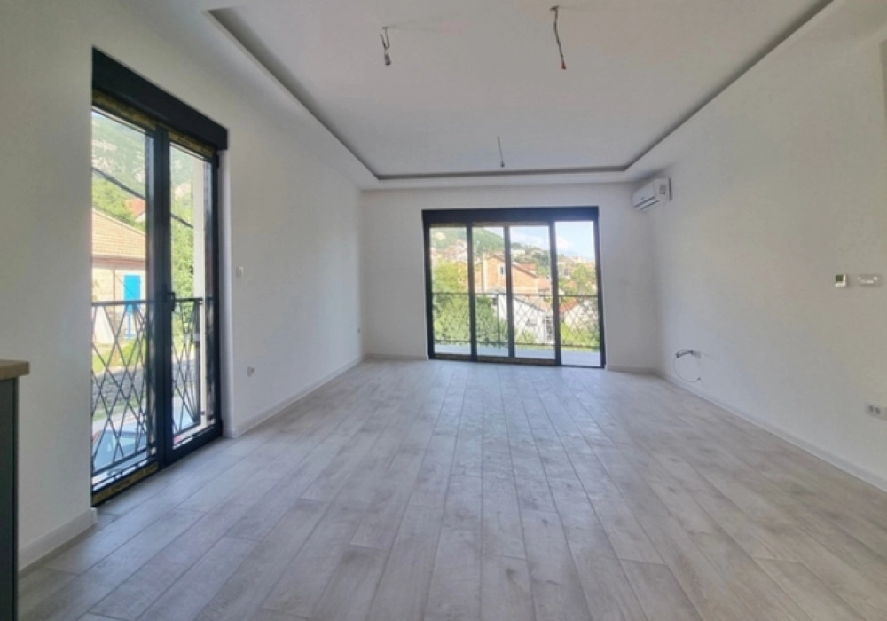 Trosoban stan 82 m² – Mažina, Tivat — fotografija 8