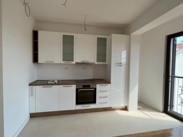 Dvosoban stan 77 m² – Mažina, Tivat — fotografija 3