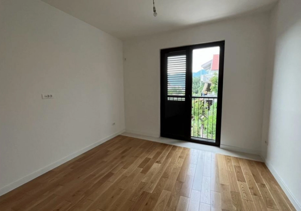 Dvosoban stan 77 m² – Mažina, Tivat — fotografija 8