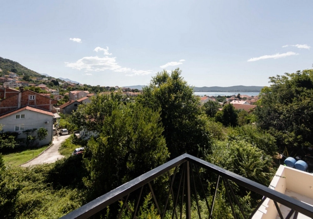 Trosoban stan 82 m² – Mažina, Tivat — fotografija 2