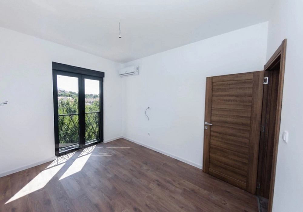 Trosoban stan 82 m² – Mažina, Tivat — fotografija 6