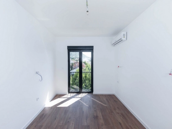 Trosoban stan 82 m² – Mažina, Tivat — fotografija 10
