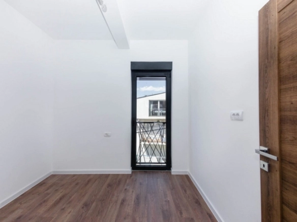 Trosoban stan 82 m² – Mažina, Tivat — fotografija 15