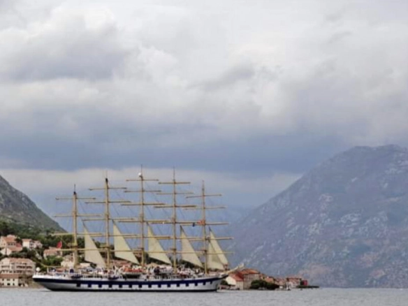 Trosoban stan 100 m² – Dobrota, Kotor — fotografija 5