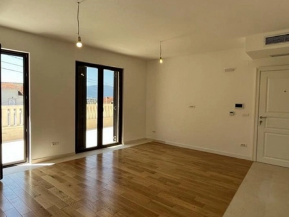 Jednosoban stan 115 m² – Mažina, Tivat — fotografija 8