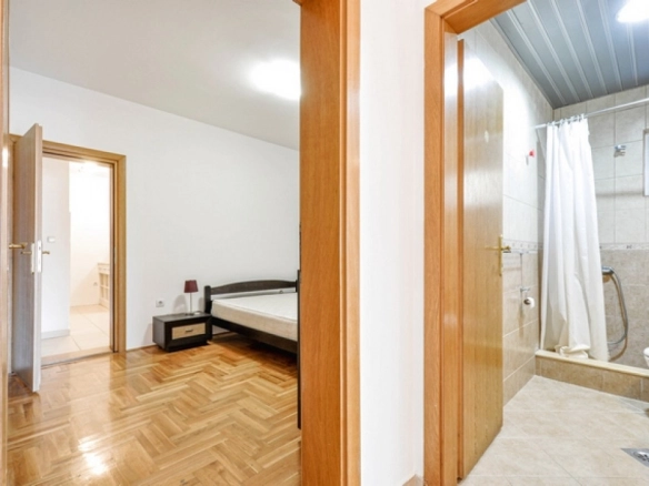 Dvosoban stan 80 m² – Mažina, Tivat — fotografija 7
