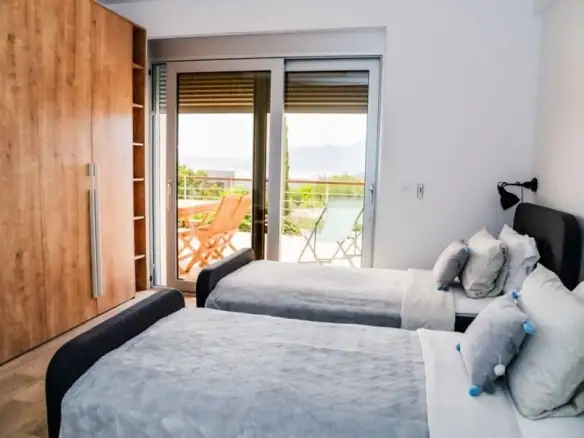 Dvosoban stan 90 m² – Mažina, Tivat — fotografija 11