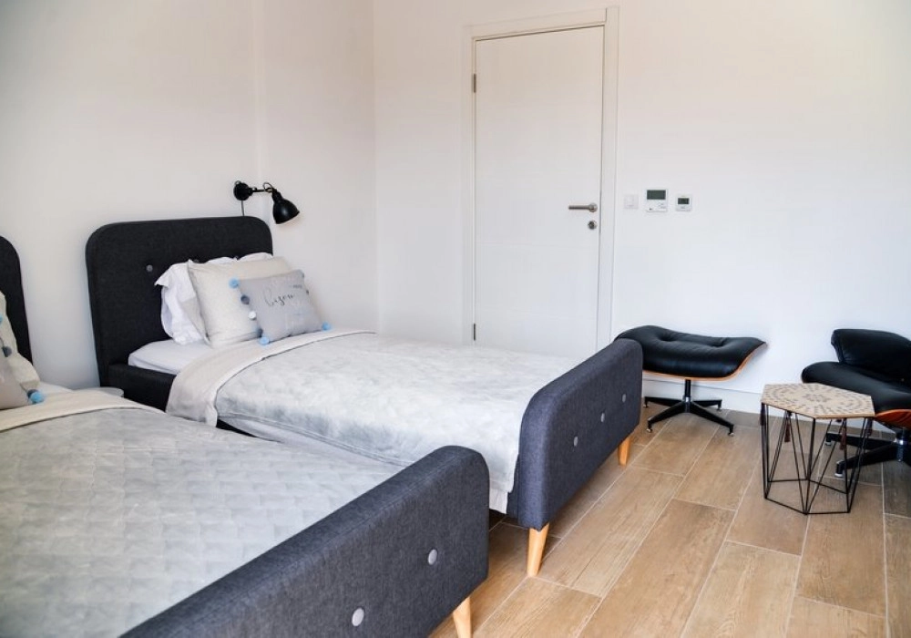Dvosoban-stan-sa-terasom-i-bazenom-Mazina-Tivat-12 Dvosoban stan 90 m² – Mažina, Tivat — fotografija 13
