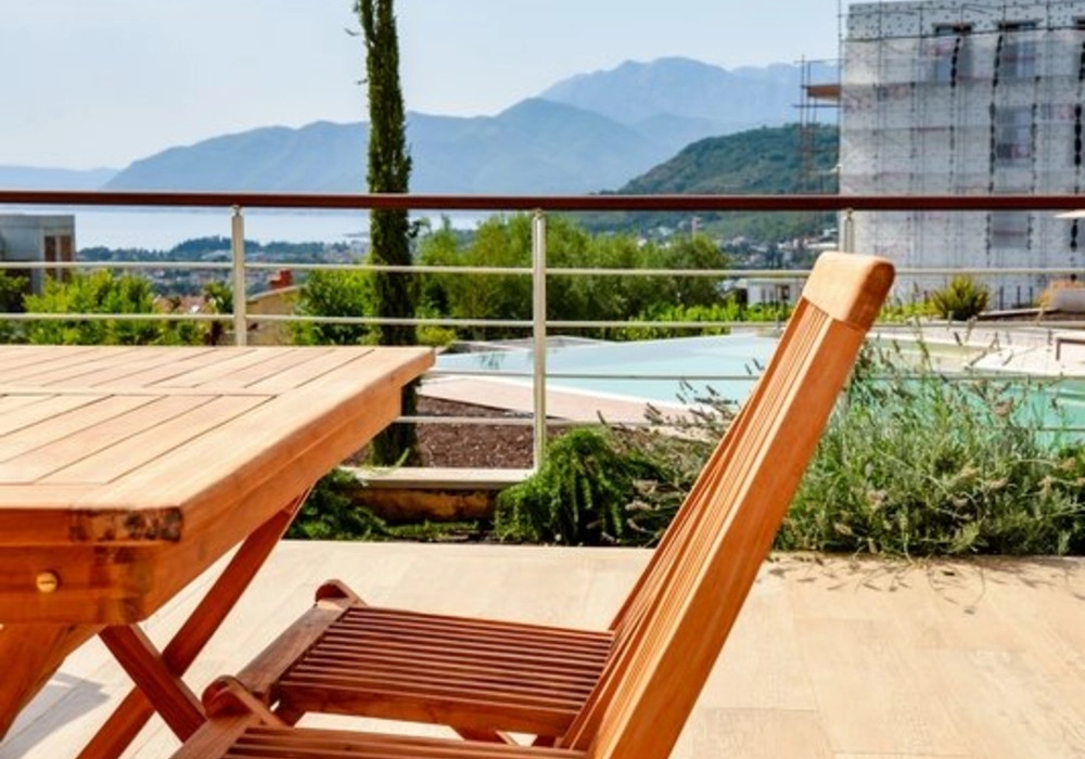 Dvosoban-stan-sa-terasom-i-bazenom-Mazina-Tivat-13 Dvosoban stan 90 m² – Mažina, Tivat — fotografija 14