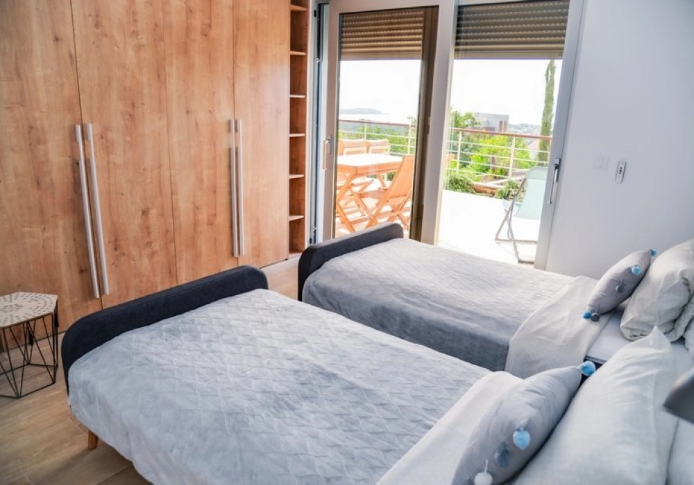 Dvosoban-stan-sa-terasom-i-bazenom-Mazina-Tivat-14 Dvosoban stan 90 m² – Mažina, Tivat — fotografija 15