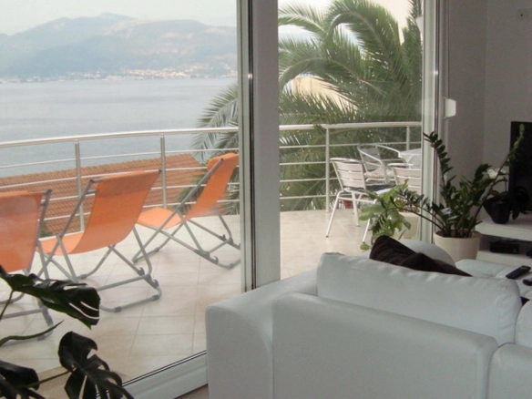 Kuća – Krašići, Tivat — fotografija 4
