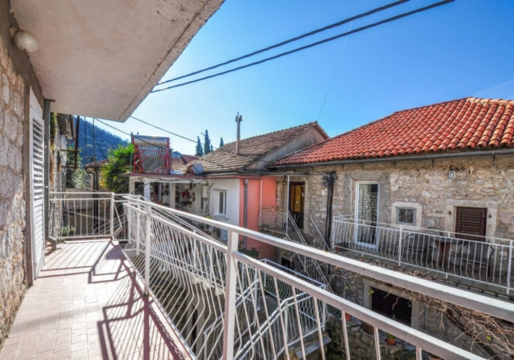 Kamena-kuca-u-Lepetanima-Tivat-1 Kuća – Lepetane, Tivat — fotografija 2