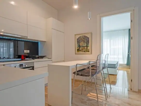 Trosoban stan 89 m² – Centar, Budva — fotografija 6