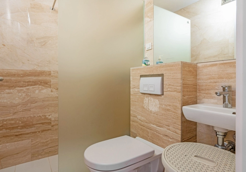 Trosoban-stan-sa-pogledom-na-more-Centar-Budva-8 Trosoban stan 89 m² – Centar, Budva — fotografija 9