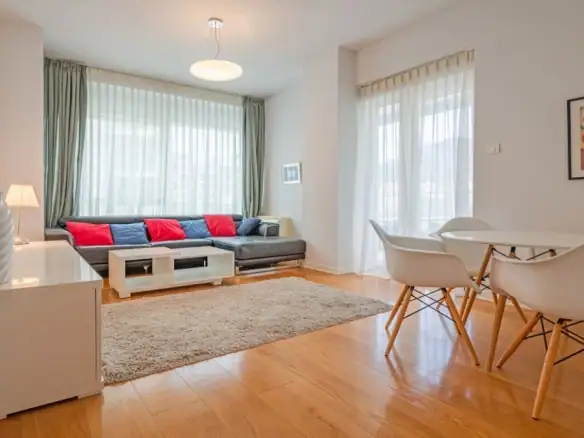 Trosoban stan 89 m² – Centar, Budva — fotografija 12