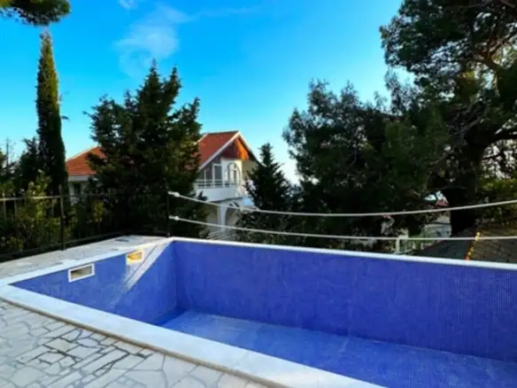 Kuća – Zeleni pojas, Bar — fotografija 5