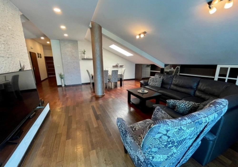 Trosoban-stan-179-m²-u-Budvi-7 Trosoban stan 179 m² – Dubovica, Budva — fotografija 8