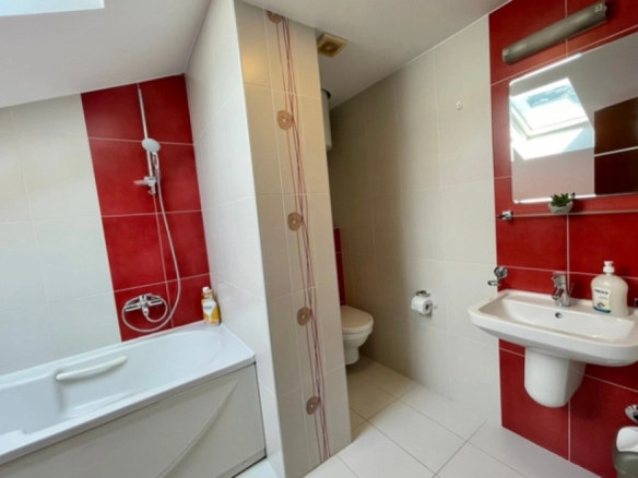 Trosoban stan 179 m² – Dubovica, Budva — fotografija 9