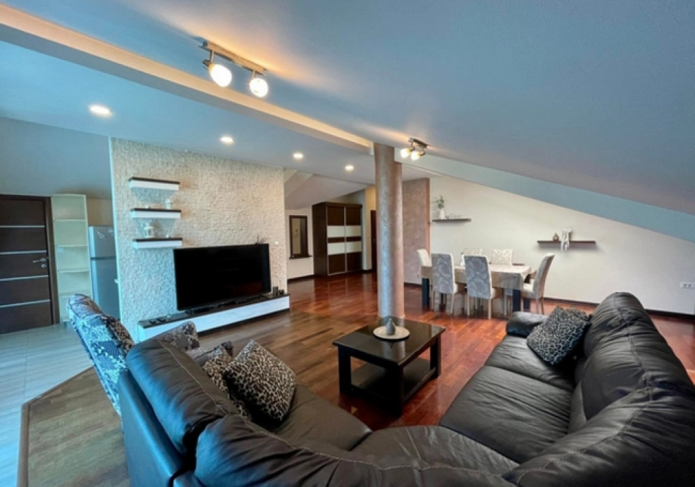 Trosoban-stan-179-m²-u-Budvi-10 Trosoban stan 179 m² – Dubovica, Budva — fotografija 11
